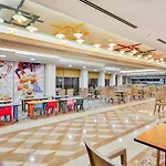 Crystal Club World Of Colours Comfort Collection Hotel